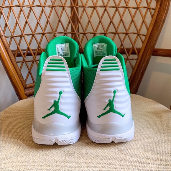 (Sample) Air Jordan Super Fly 3 PO (Sample) Celtic Green Shoes 15 - Picture 2 of 8